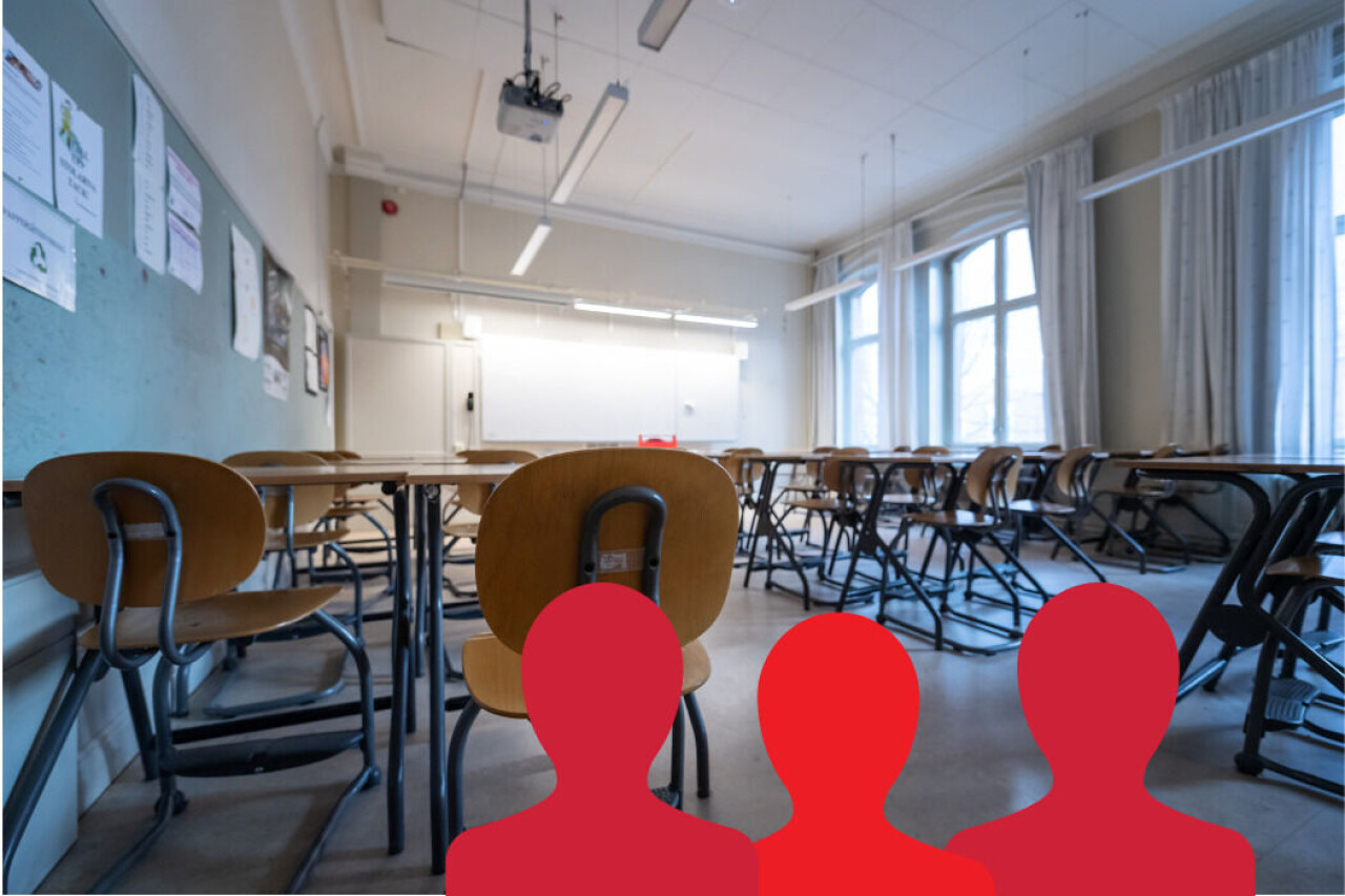 En medarbetare på en skola i Borås är avstängd från sitt arbete efter misstankar om att personen betett sig opassande mot elever. Nu har ytterligare två anställda på skolor i Borås stängts av.